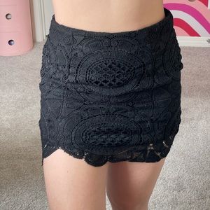 Lace skirt